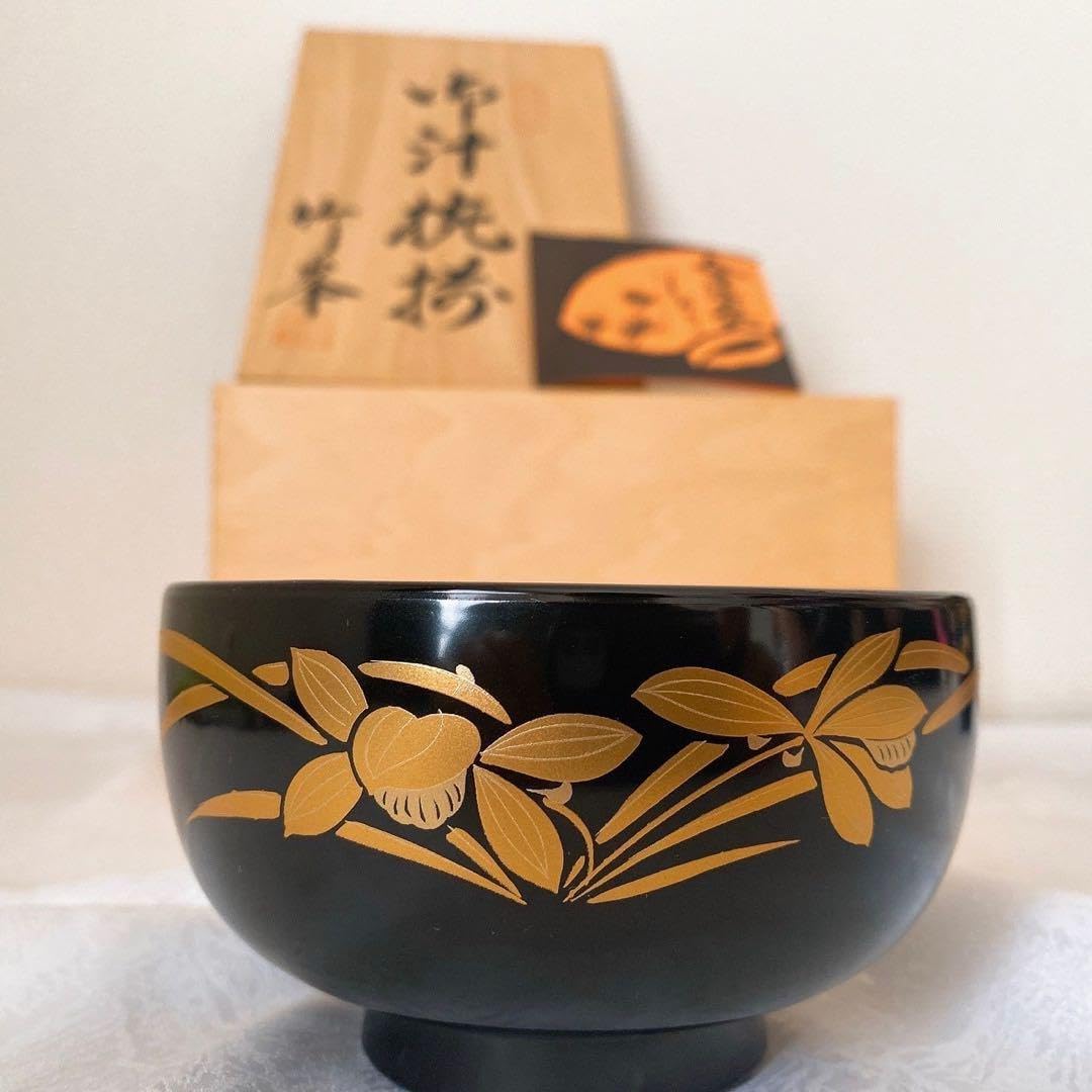 輪島塗 蓋付 椀 吸飲椀 波 鳥 金彩 蒔絵 松 黒 漆塗り 木箱付